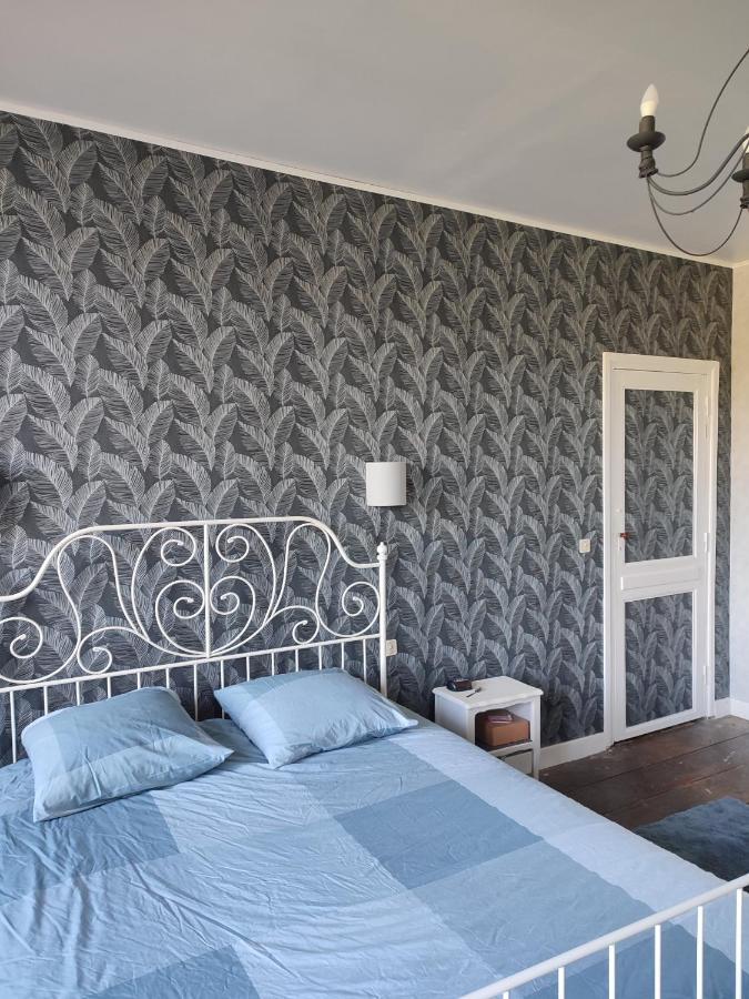 Apartamento Celine Et Jose Cubzac-les-Ponts Exterior foto