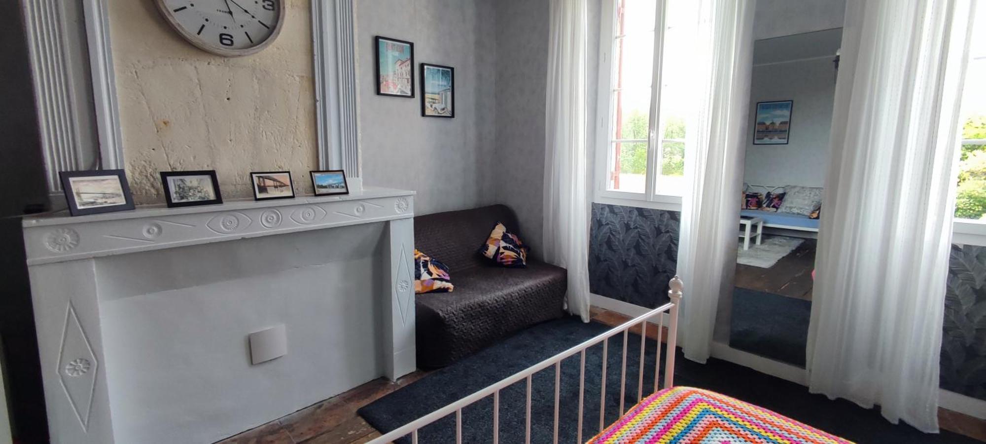 Apartamento Celine Et Jose Cubzac-les-Ponts Exterior foto